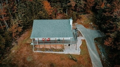 Building Photo - "Spacious 5-Bedroom Home with 3 Full Baths...