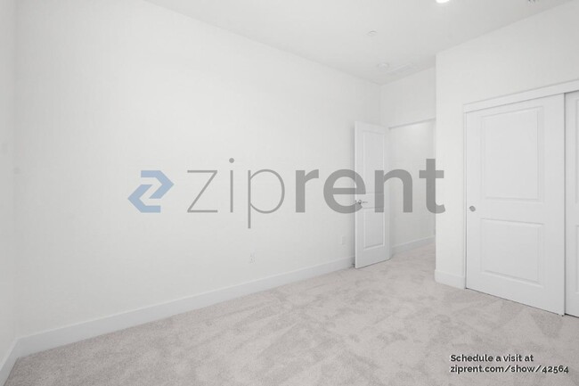 Building Photo - 8354 Akino Ct