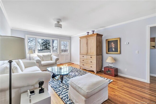 Building Photo - 245 Unquowa Rd