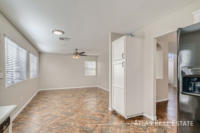 Building Photo - 4256 Sky Sands St