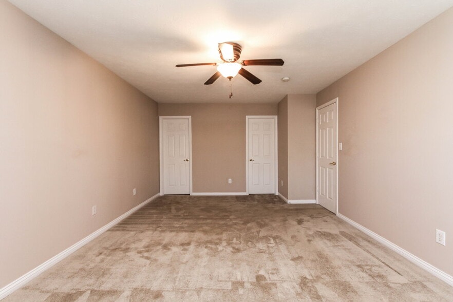 Building Photo - 6388 Oyster Key Ln