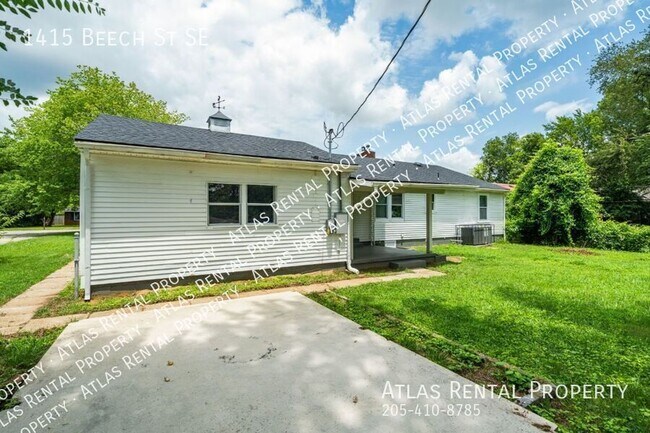 Building Photo - 1415 Beech St SE