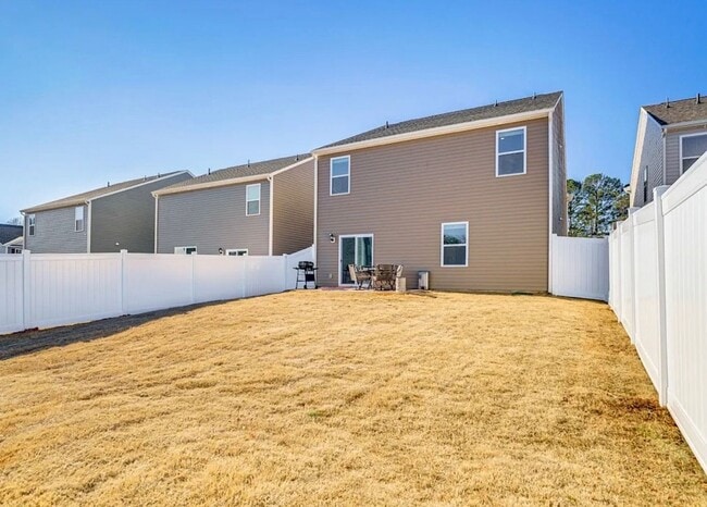 Building Photo - 1281 37th Ave Lane NE