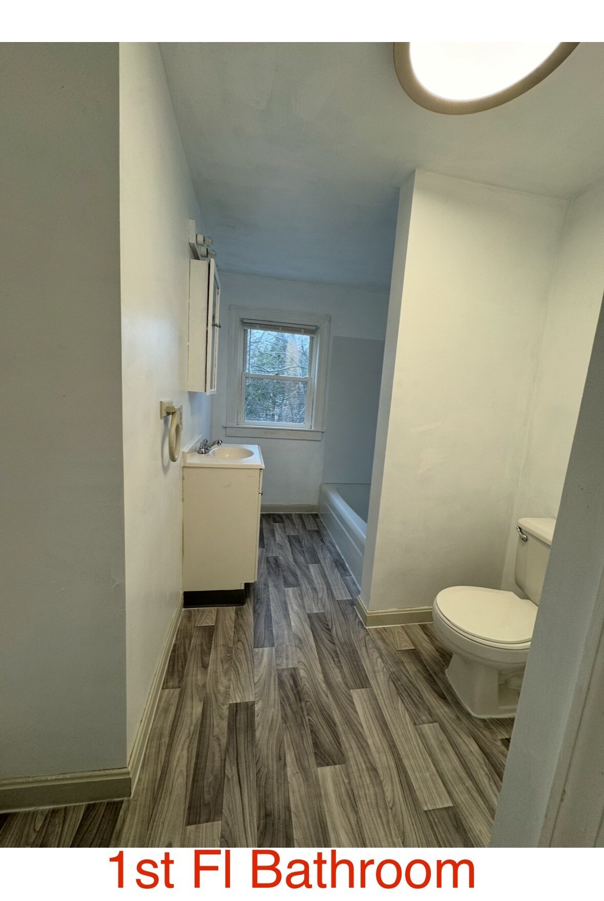 Building Photo - 10 S Kimball St