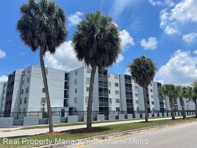 Primary Photo - 2 br, 2 bath House - 14195 SW 87th Street ...