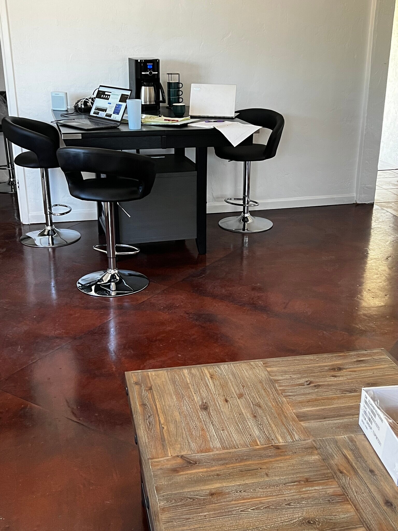 Building Photo - 1512 N Forgeus Ave