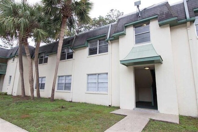 Primary Photo - 3bedrooms 2 baths condo in Palms West Avai...