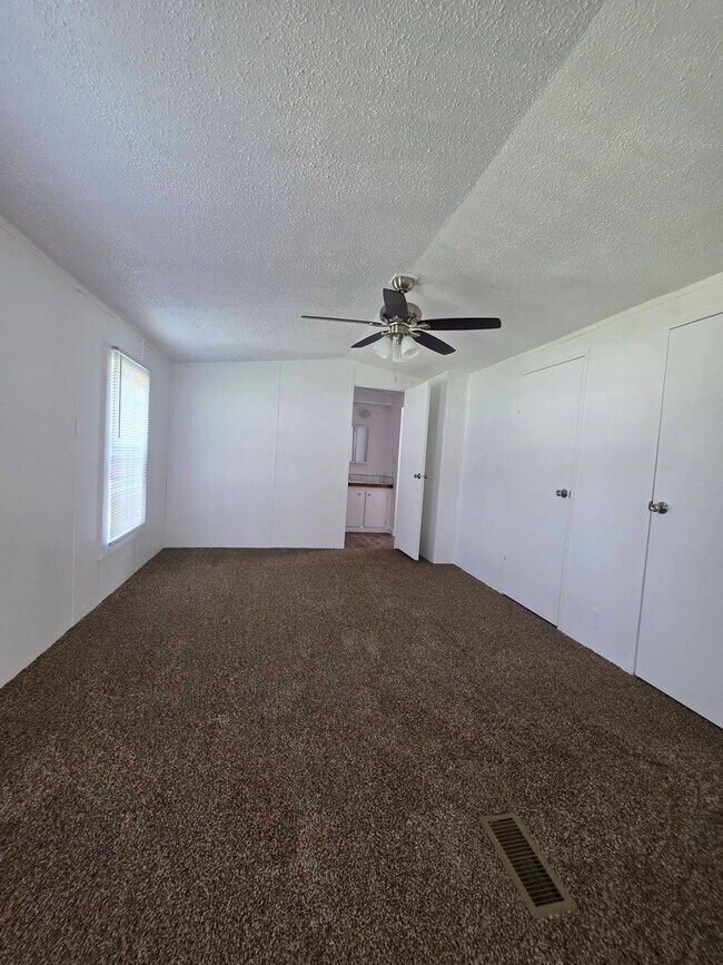 Building Photo - 3135 Calloway Dr