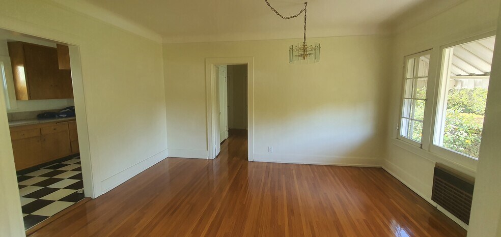 Formal dining room - 324 S Coronado St
