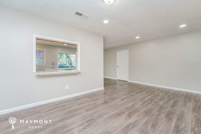 Building Photo - 2979 Tiller Trail SW