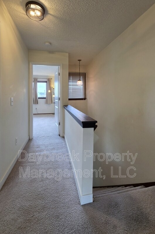 Building Photo - 2229 4th Ave S