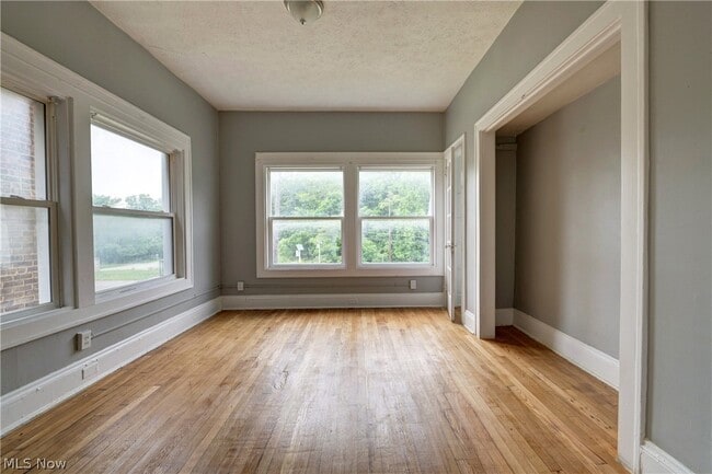 Building Photo - 14120 Superior Rd