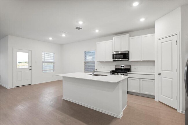 Building Photo - 153 Rodney Boat Rd