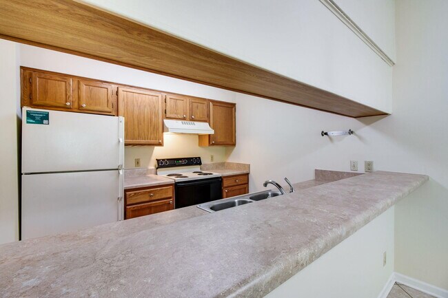 Building Photo - 200 Sandestin Ln