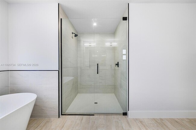 Building Photo - 2709 58th St W