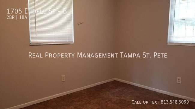 Building Photo - 1705 E Idell St