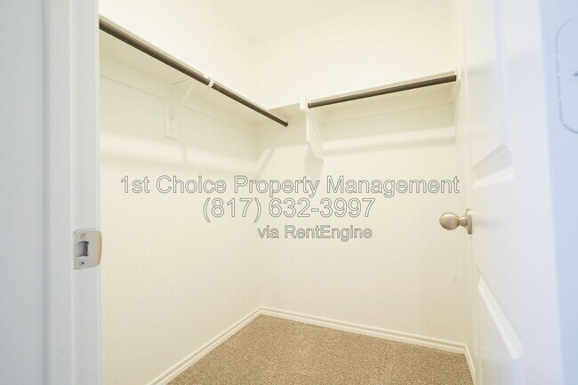 Building Photo - 713 Spaulding St