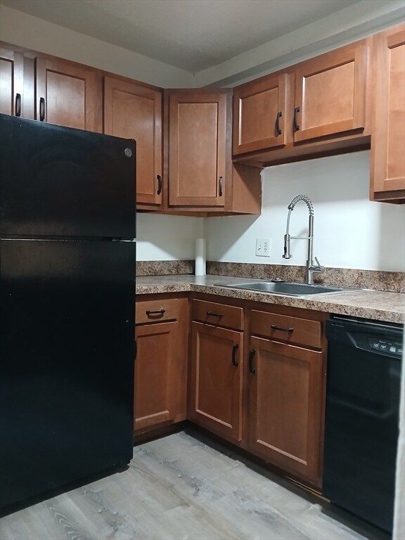 Building Photo - 158 Fulton St