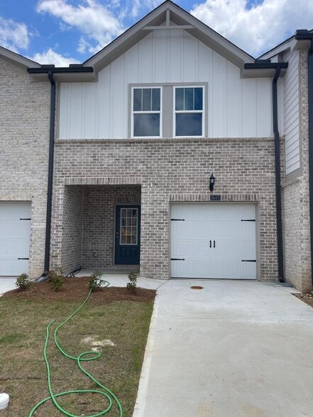 Building Photo - 4074 Holland Grv Rd