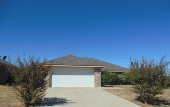 Building Photo - 2903 Westwood Dr