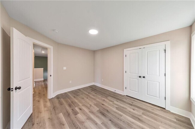 Building Photo - 336 Nobleman Way