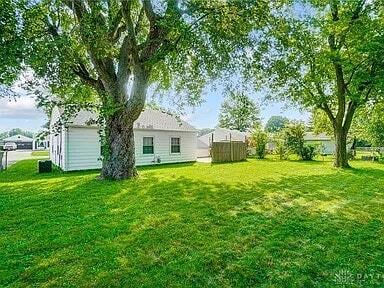 Building Photo - 393 Ridgebury Dr