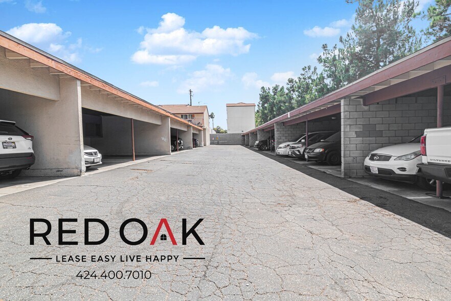 Building Photo - 615 Erie St