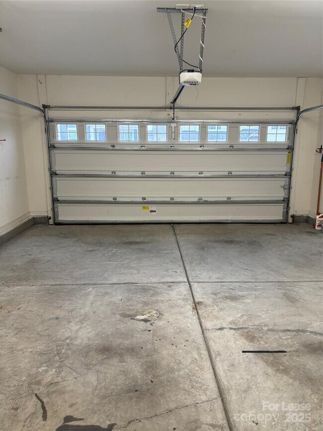 Building Photo - 9600 Finn Back Rd NW