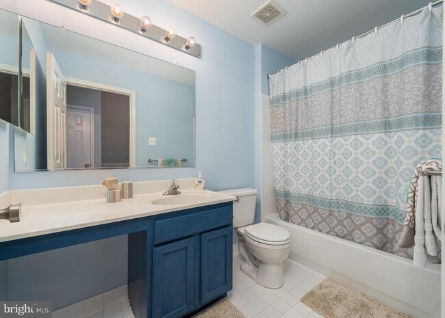 Building Photo - 1036 Lily Way
