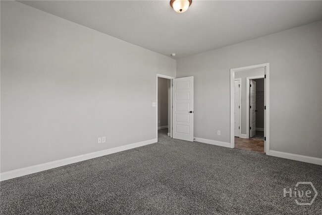 Building Photo - 504 Potter Stone Square