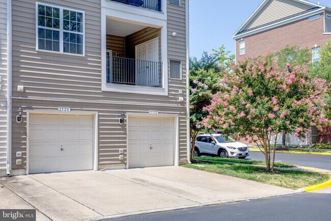 Building Photo - 2322 Merseyside Dr
