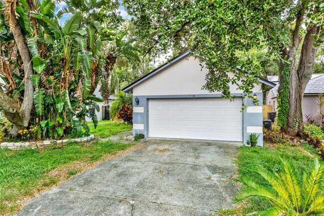 Building Photo - 5340 Old Oak Tree Dr