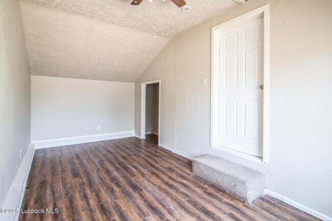 Building Photo - 1408 24th St