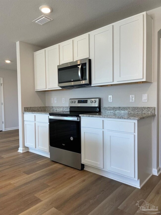 Building Photo - 10942 Blacktail Loop