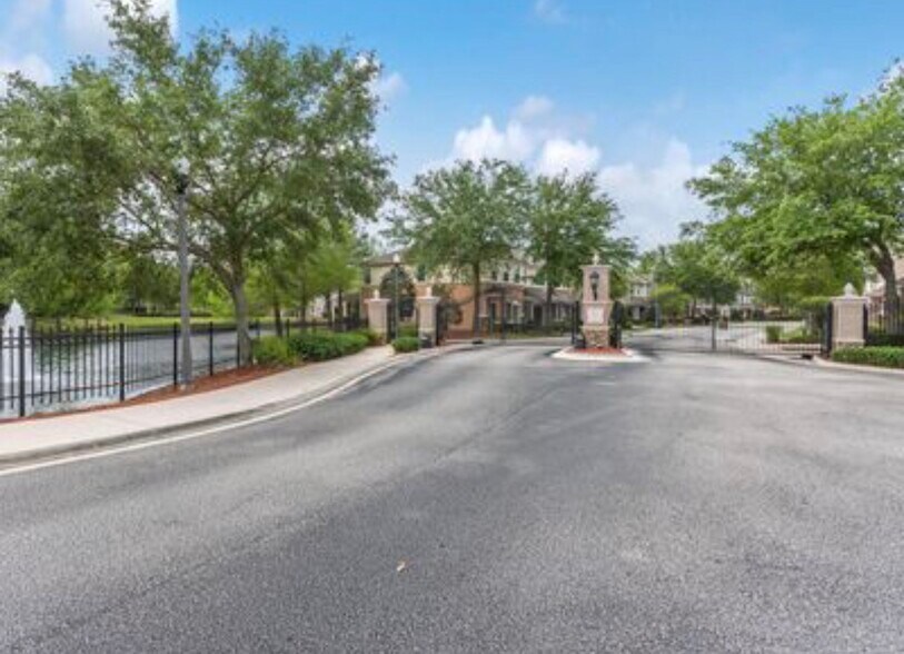 Gated community - 13493 Prism Ct