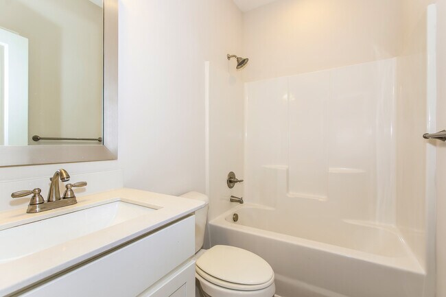 Building Photo - 6054 Bakerville Ln