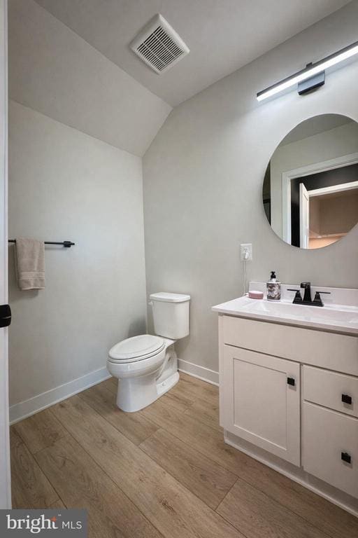 Building Photo - 134 Smt Pt Blvd