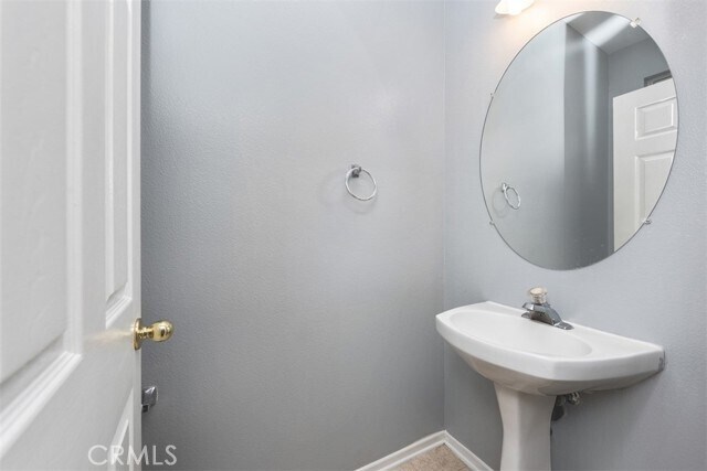 Building Photo - 437 N Castletown