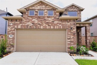 Building Photo - 15126 Cyn Rpds Rd