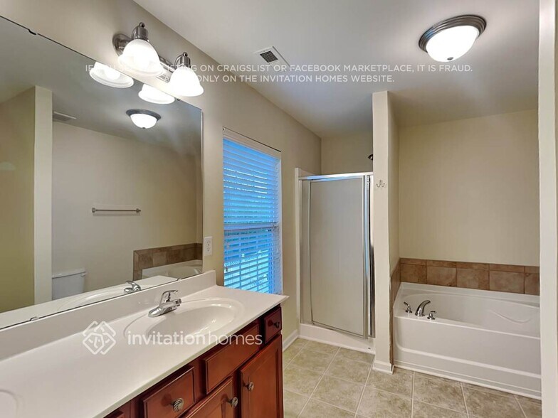 Building Photo - 10917 Hat Creek Ln