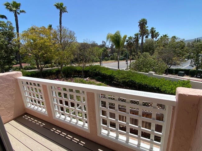 Building Photo - Rancho Villas 2 Bedroom 2.5 Bath