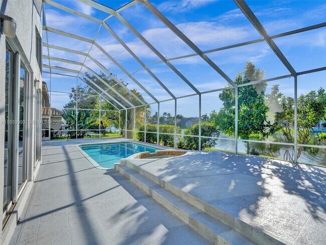 Building Photo - 4310 NW 63rd Ave