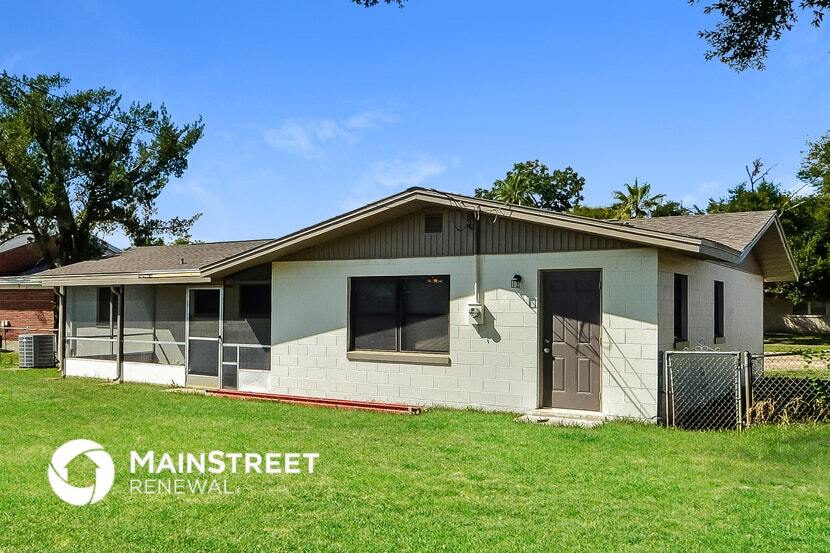 Building Photo - 1625 Leach Cir