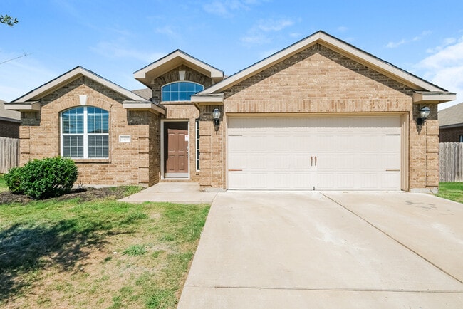 Building Photo - 3400 Spruce St