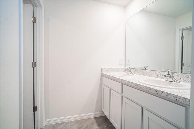 Building Photo - 13295 Mylion Wy