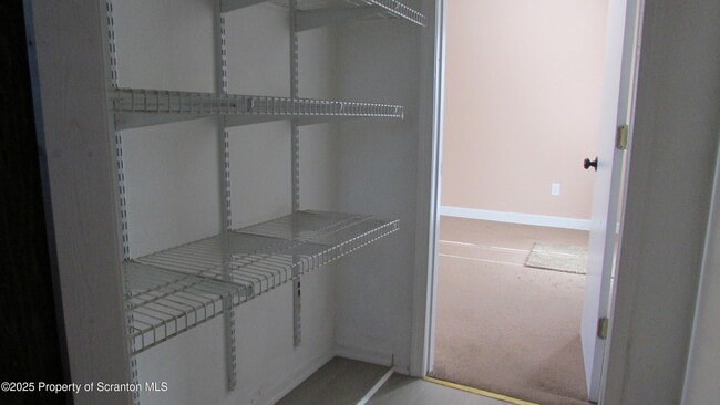 Building Photo - 217 Crown Ave