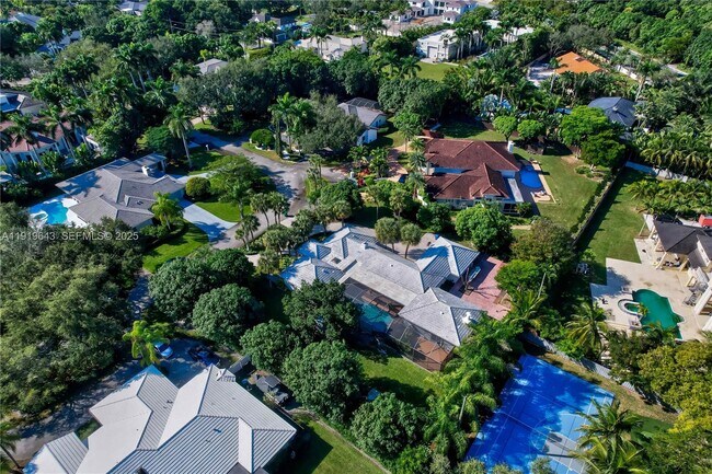 Building Photo - 6731 SW 138th St