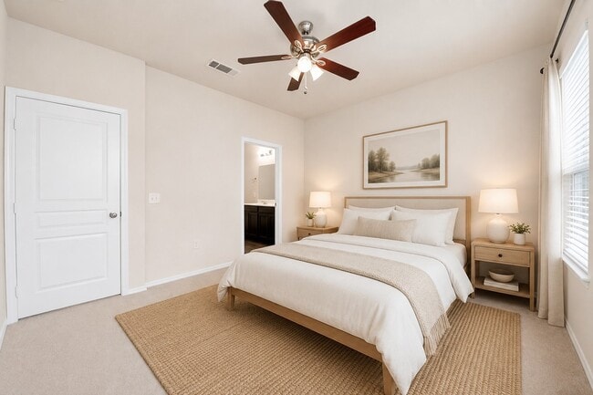 Building Photo - 14626 Sierra Garden Dr