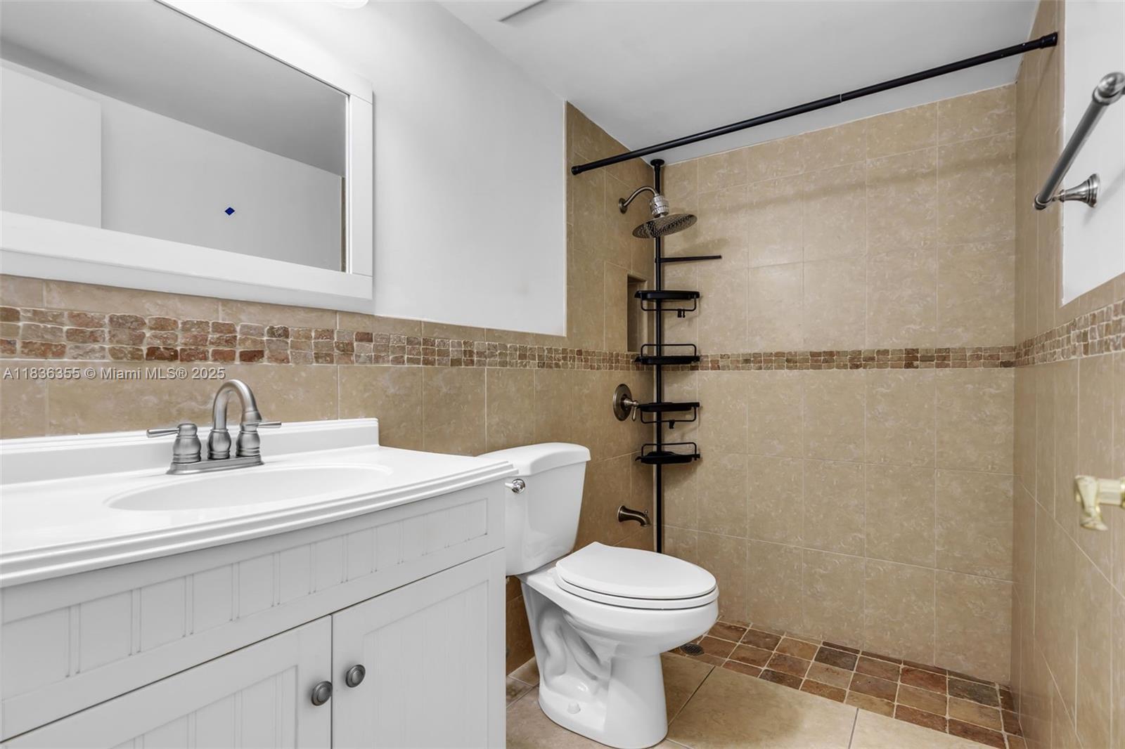 Building Photo - 7026 SW 106th Pl