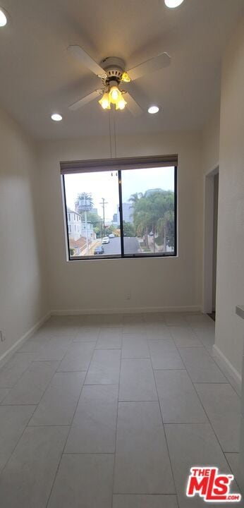 Building Photo - 1557 S Beverly Glen Blvd
